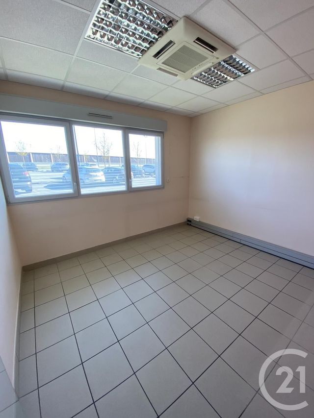 entreprise à louer - 250.0 m2 - MONTBELIARD - 25 - FRANCHE-COMTE - Century 21 Les Portes De L'Est