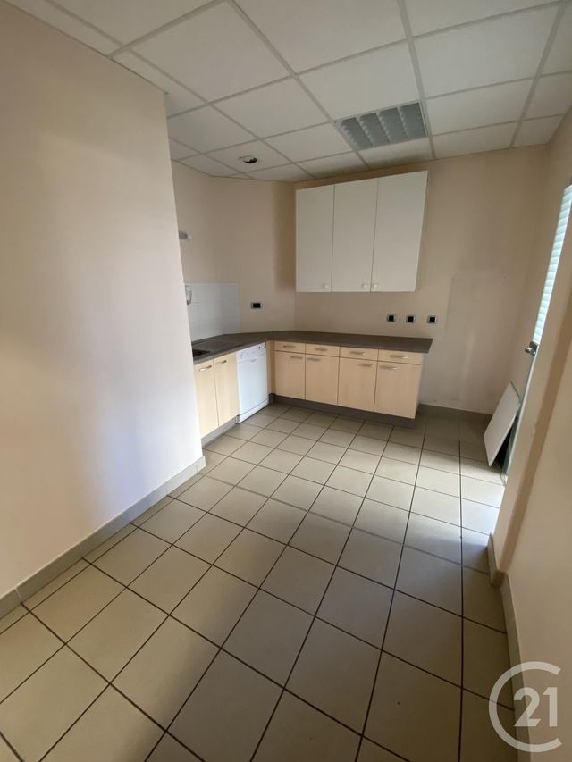 entreprise à louer - 250.0 m2 - MONTBELIARD - 25 - FRANCHE-COMTE - Century 21 Les Portes De L'Est