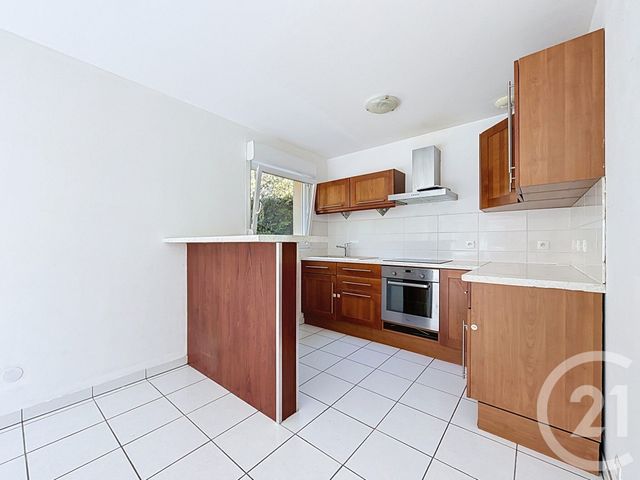 Appartement F4 à vendre - 4 pièces - 59.0 m2 - AUDINCOURT - 25 - FRANCHE-COMTE - Century 21 Les Portes De L'Est