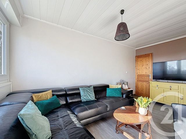 Appartement F3 à vendre - 3 pièces - 63.96 m2 - AUDINCOURT - 25 - FRANCHE-COMTE - Century 21 Les Portes De L'Est