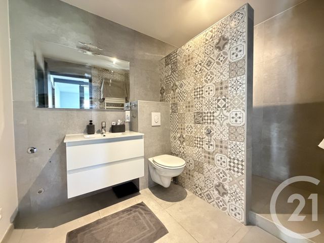 Appartement à vendre - 5 pièces - 82.33 m2 - AUDINCOURT - 25 - FRANCHE-COMTE - Century 21 Les Portes De L'Est