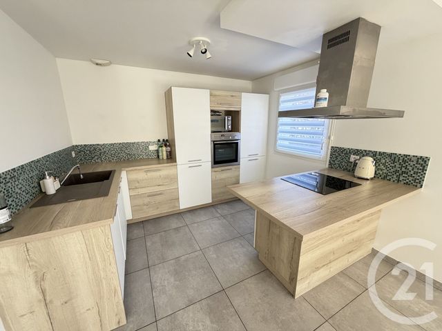 Appartement à vendre - 5 pièces - 82.33 m2 - AUDINCOURT - 25 - FRANCHE-COMTE - Century 21 Les Portes De L'Est