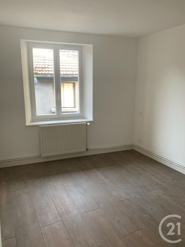 Appartement F3 à vendre - 3 pièces - 64.03 m2 - BEAUCOURT - 90 - FRANCHE-COMTE - Century 21 Les Portes De L'Est
