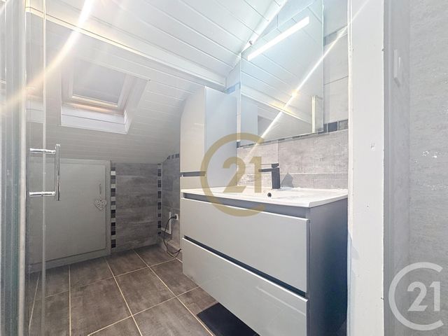 Appartement à vendre - 3 pièces - 48.15 m2 - HERIMONCOURT - 25 - FRANCHE-COMTE - Century 21 Les Portes De L'Est