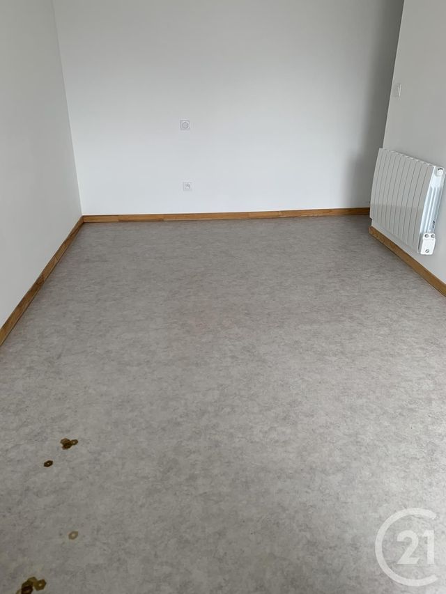 Appartement F1 à louer - 1 pièce - 18.0 m2 - VALENTIGNEY - 25 - FRANCHE-COMTE - Century 21 Les Portes De L'Est