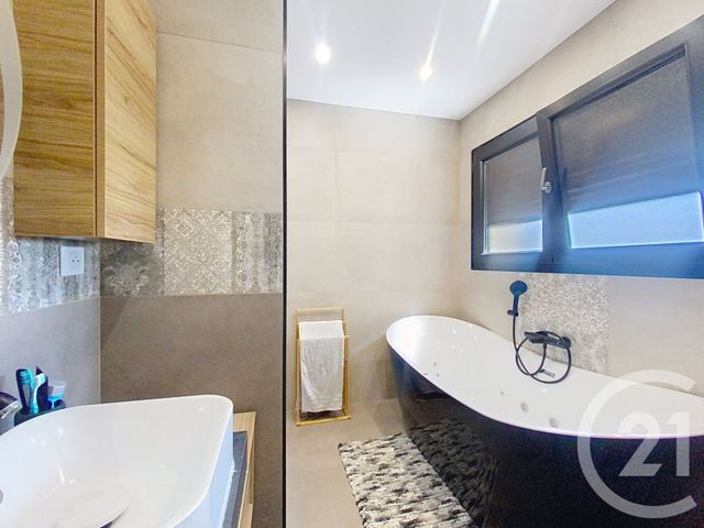 maison à vendre - 7 pièces - 212.5 m2 - AUDINCOURT - 25 - FRANCHE-COMTE - Century 21 Les Portes De L'Est