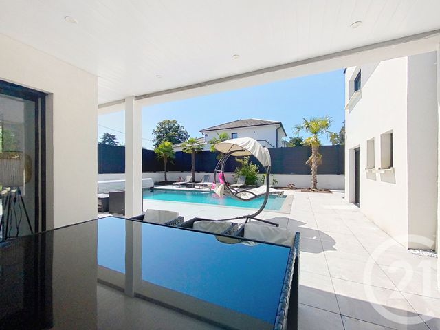 maison à vendre - 7 pièces - 212.5 m2 - AUDINCOURT - 25 - FRANCHE-COMTE - Century 21 Les Portes De L'Est