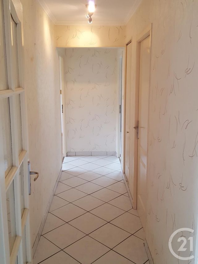 Appartement F4 à louer - 4 pièces - 63.98 m2 - ARBOUANS - 25 - FRANCHE-COMTE - Century 21 Les Portes De L'Est