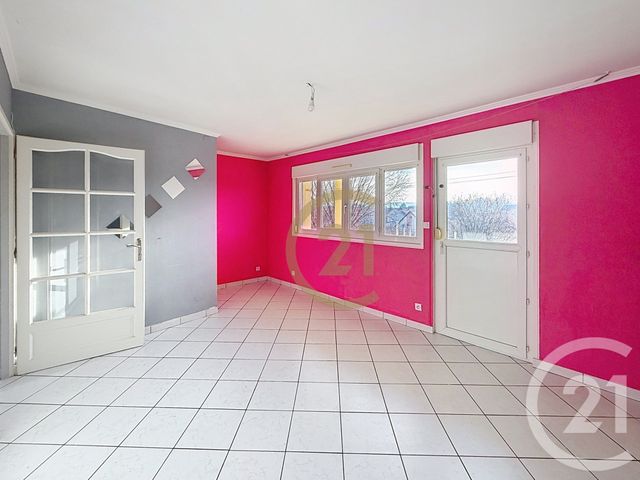 Appartement F4 à louer - 4 pièces - 63.98 m2 - ARBOUANS - 25 - FRANCHE-COMTE - Century 21 Les Portes De L'Est