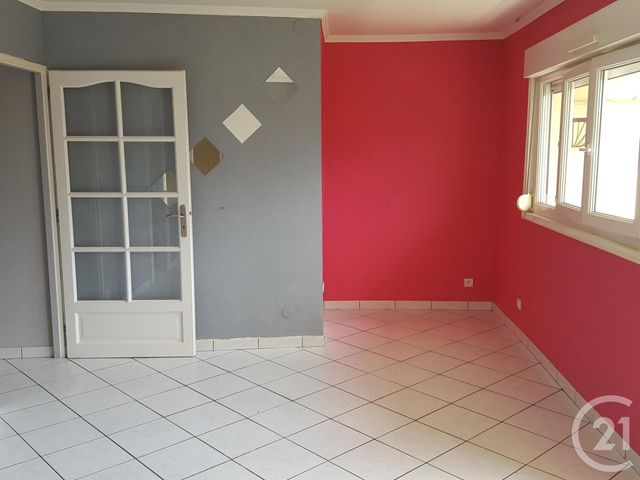 Appartement F4 à louer - 4 pièces - 63.98 m2 - ARBOUANS - 25 - FRANCHE-COMTE - Century 21 Les Portes De L'Est