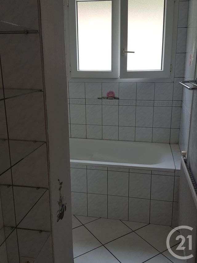 Appartement F4 à louer - 4 pièces - 63.98 m2 - ARBOUANS - 25 - FRANCHE-COMTE - Century 21 Les Portes De L'Est