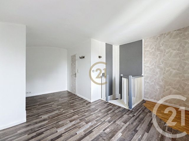 Appartement F2 à vendre - 2 pièces - 38.0 m2 - AUDINCOURT - 25 - FRANCHE-COMTE - Century 21 Les Portes De L'Est