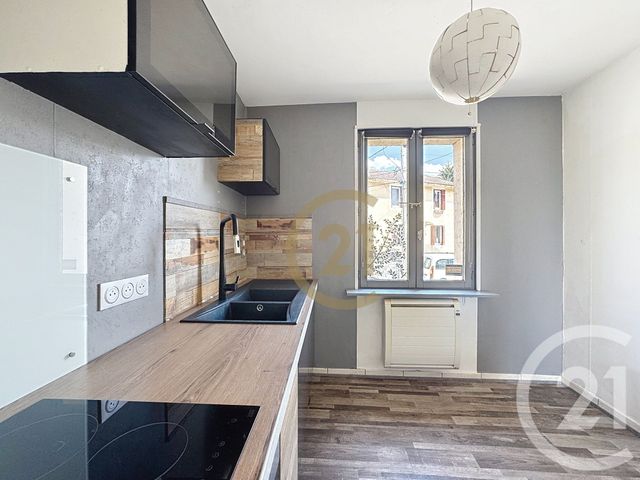 Appartement F2 à vendre - 2 pièces - 38.0 m2 - AUDINCOURT - 25 - FRANCHE-COMTE - Century 21 Les Portes De L'Est