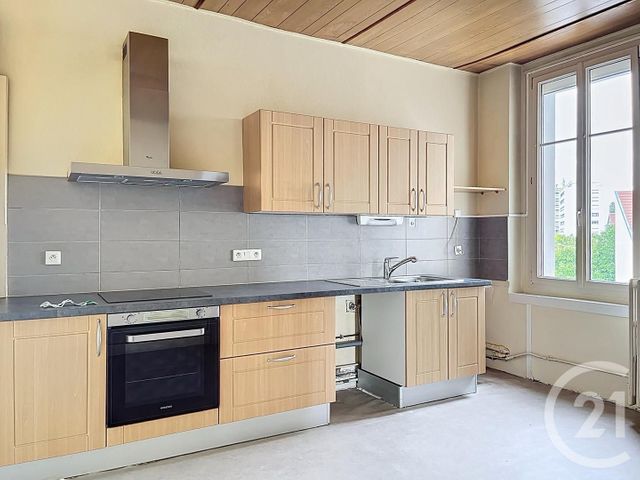 Appartement F5 à louer - 5 pièces - 109.15 m2 - MONTBELIARD - 25 - FRANCHE-COMTE - Century 21 Les Portes De L'Est