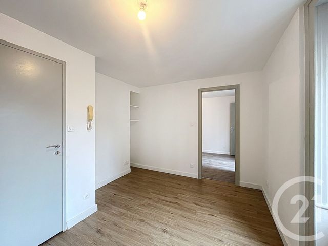 Appartement F2 à louer - 2 pièces - 25.0 m2 - FESCHES LE CHATEL - 25 - FRANCHE-COMTE - Century 21 Les Portes De L'Est