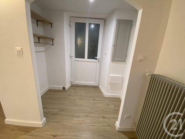 Appartement F3 à louer - 3 pièces - 60.0 m2 - FESCHES LE CHATEL - 25 - FRANCHE-COMTE - Century 21 Les Portes De L'Est