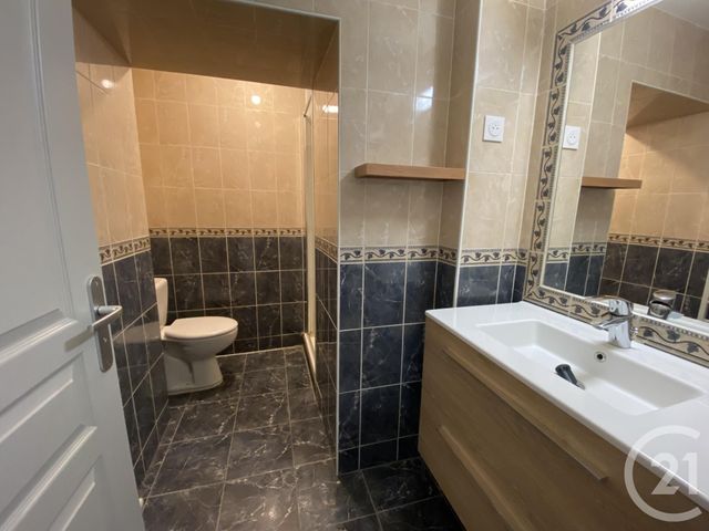 Appartement F3 à louer - 3 pièces - 60.0 m2 - FESCHES LE CHATEL - 25 - FRANCHE-COMTE - Century 21 Les Portes De L'Est