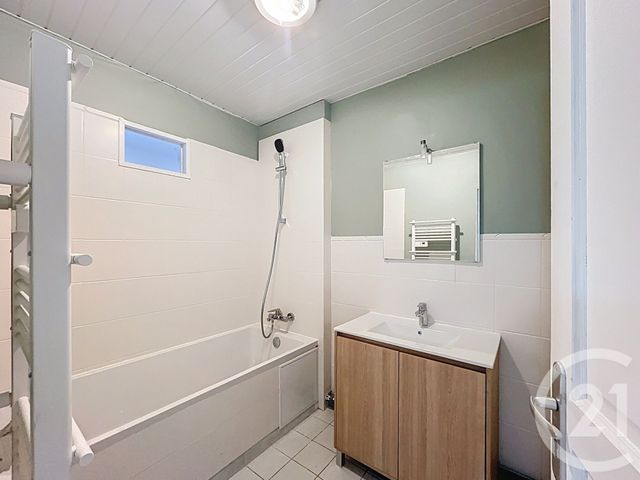 maison à louer - 4 pièces - 76.0 m2 - GLAY - 25 - FRANCHE-COMTE - Century 21 Les Portes De L'Est