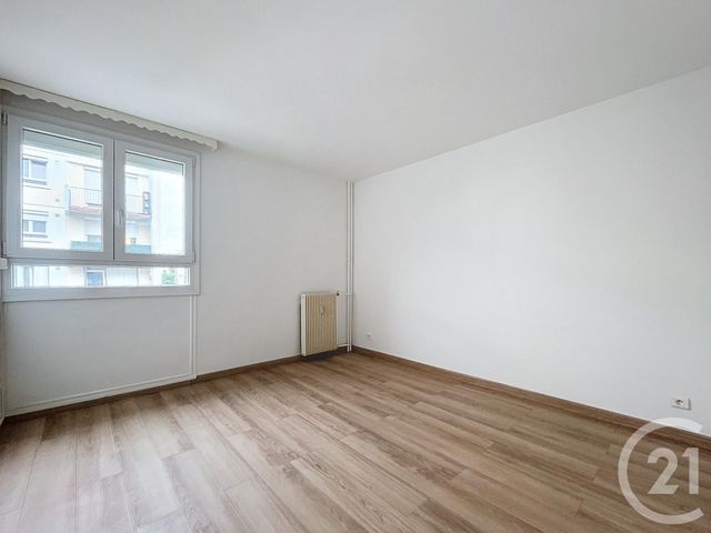 Appartement F4 à louer - 4 pièces - 76.0 m2 - VALENTIGNEY - 25 - FRANCHE-COMTE - Century 21 Les Portes De L'Est