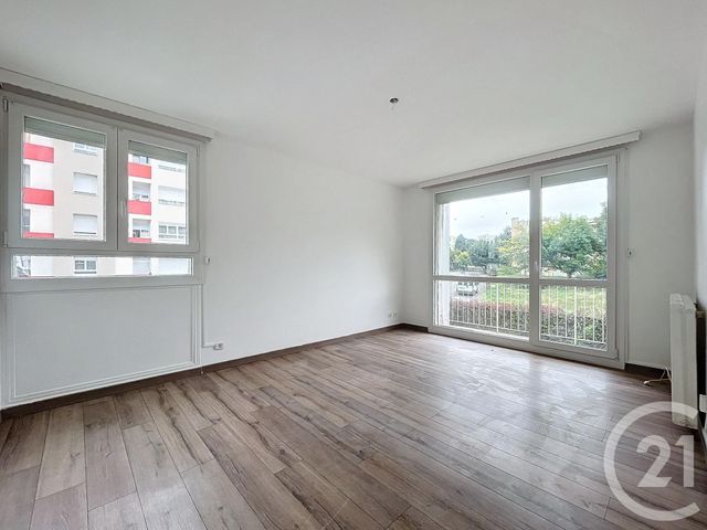 Appartement F4 à louer - 4 pièces - 76.0 m2 - VALENTIGNEY - 25 - FRANCHE-COMTE - Century 21 Les Portes De L'Est