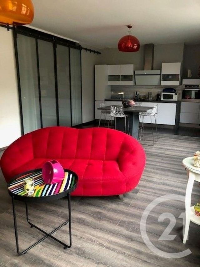 Appartement à vendre - 3 pièces - 79.83 m2 - MONTBELIARD - 25 - FRANCHE-COMTE - Century 21 Les Portes De L'Est