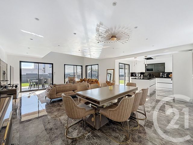 maison à vendre - 7 pièces - 185.0 m2 - GRAND CHARMONT - 25 - FRANCHE-COMTE - Century 21 Les Portes De L'Est