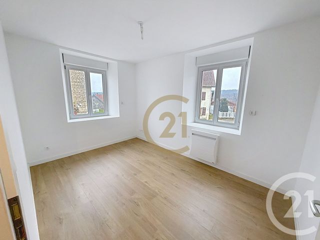 Appartement F2 à louer - 2 pièces - 39.67 m2 - BONDEVAL - 25 - FRANCHE-COMTE - Century 21 Les Portes De L'Est