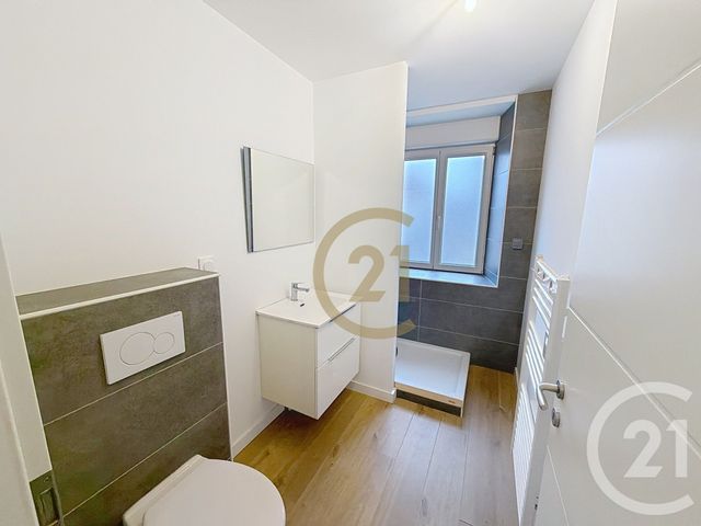 Appartement F2 à louer - 2 pièces - 39.67 m2 - BONDEVAL - 25 - FRANCHE-COMTE - Century 21 Les Portes De L'Est