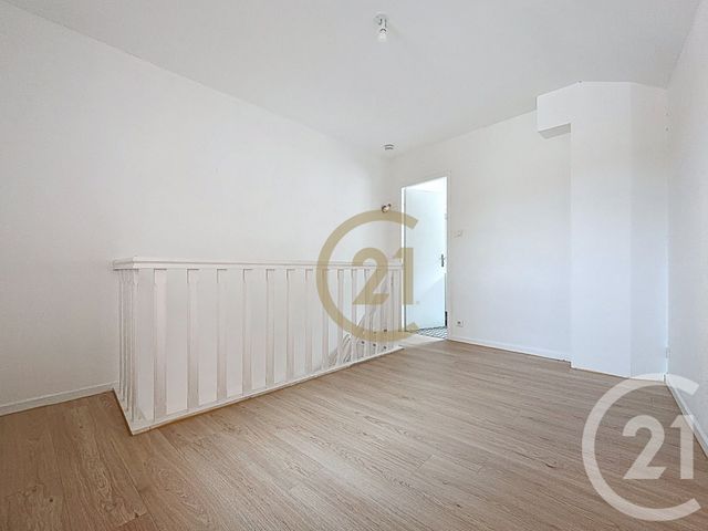 Appartement Duplex à louer - 2 pièces - 27.85 m2 - BEAUCOURT - 90 - FRANCHE-COMTE - Century 21 Les Portes De L'Est