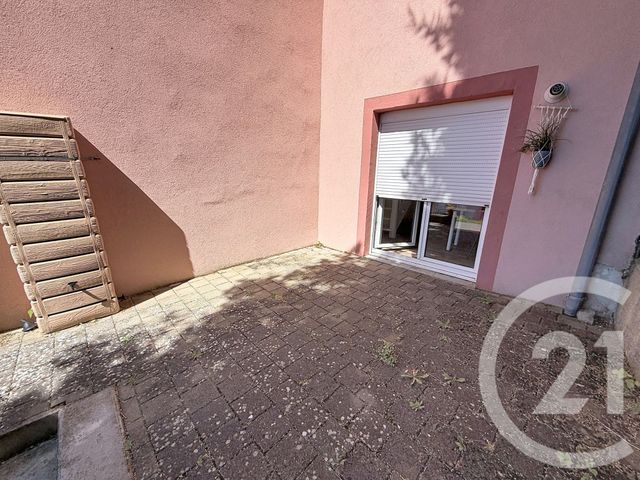 Appartement F1 à louer - 1 pièce - 27.85 m2 - BEAUCOURT - 90 - FRANCHE-COMTE - Century 21 Les Portes De L'Est