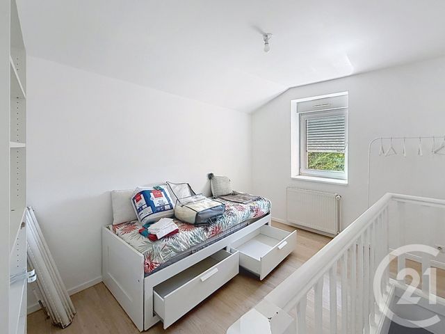 Appartement F1 à louer - 1 pièce - 27.85 m2 - BEAUCOURT - 90 - FRANCHE-COMTE - Century 21 Les Portes De L'Est