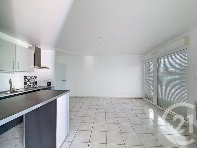 Appartement F4 à vendre - 4 pièces - 73.2 m2 - MONTBELIARD - 25 - FRANCHE-COMTE - Century 21 Les Portes De L'Est