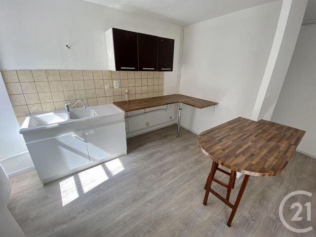 Appartement F2 à louer - 2 pièces - 42.01 m2 - DELLE - 90 - FRANCHE-COMTE - Century 21 Les Portes De L'Est
