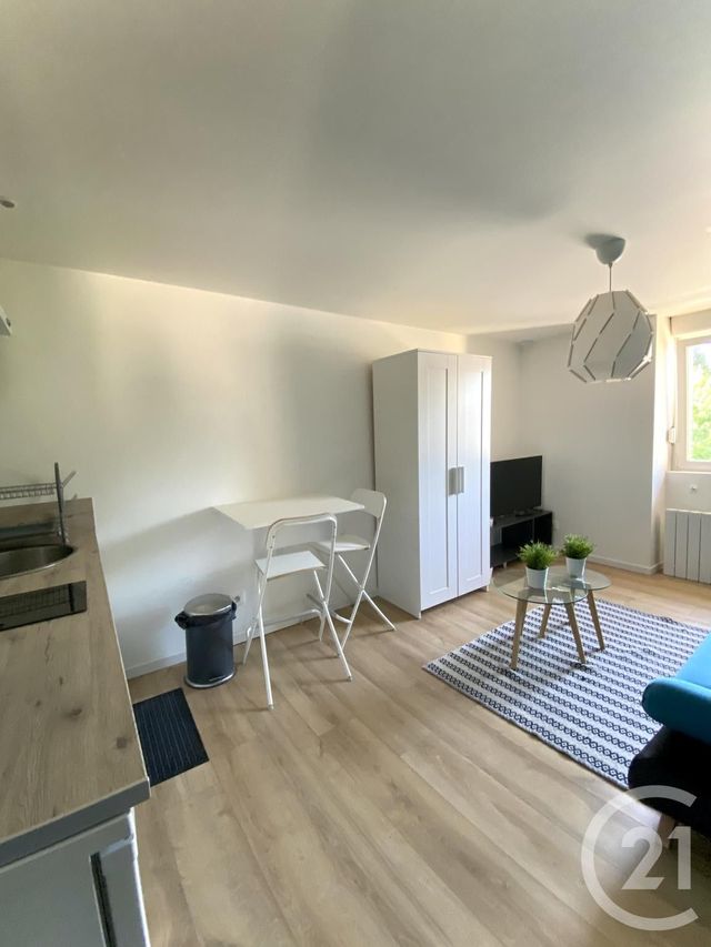 Appartement F1 à louer - 1 pièce - 16.73 m2 - MONTBELIARD - 25 - FRANCHE-COMTE - Century 21 Les Portes De L'Est
