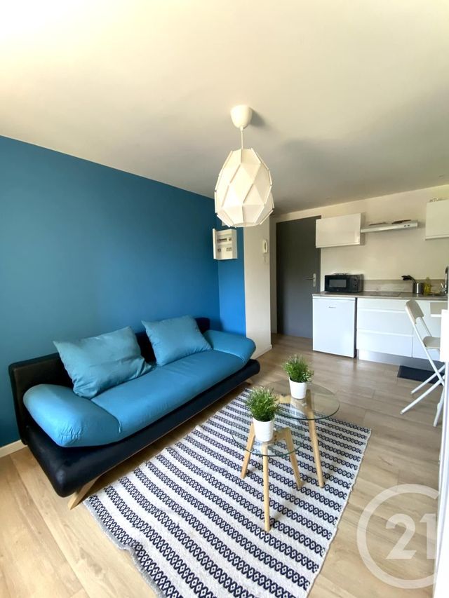 Appartement F1 à louer - 1 pièce - 16.73 m2 - MONTBELIARD - 25 - FRANCHE-COMTE - Century 21 Les Portes De L'Est