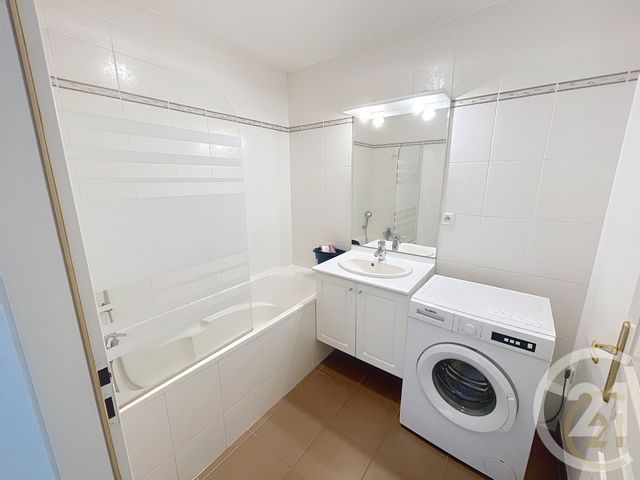 Appartement F2 à louer - 2 pièces - 48.87 m2 - MONTBELIARD - 25 - FRANCHE-COMTE - Century 21 Les Portes De L'Est