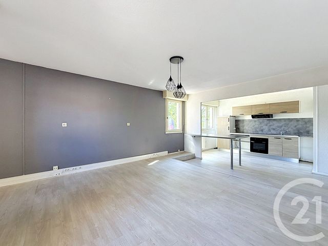 Appartement F3 à vendre - 3 pièces - 66.56 m2 - AUDINCOURT - 25 - FRANCHE-COMTE - Century 21 Les Portes De L'Est