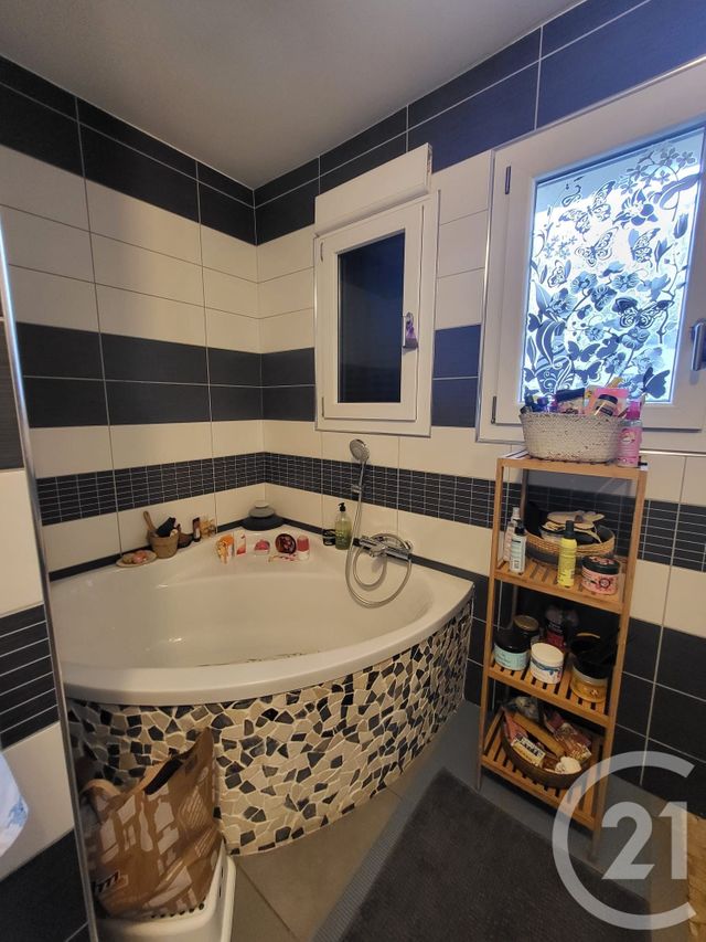 maison à vendre - 5 pièces - 147.18 m2 - BADEVEL - 25 - FRANCHE-COMTE - Century 21 Les Portes De L'Est