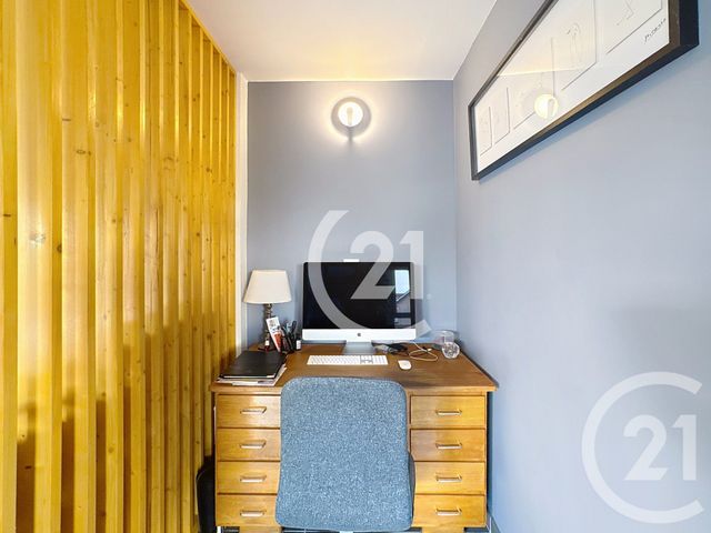 Appartement T4 à vendre - 4 pièces - 85.31 m2 - MONTBELIARD - 25 - FRANCHE-COMTE - Century 21 Les Portes De L'Est