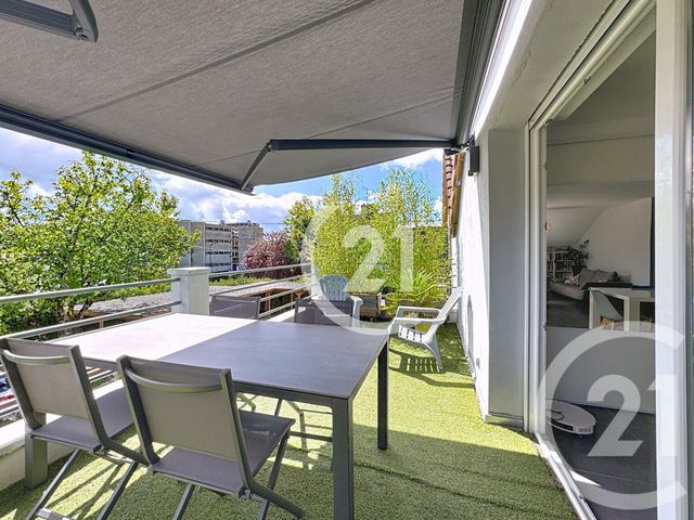 Appartement T4 à vendre - 4 pièces - 85.31 m2 - MONTBELIARD - 25 - FRANCHE-COMTE - Century 21 Les Portes De L'Est