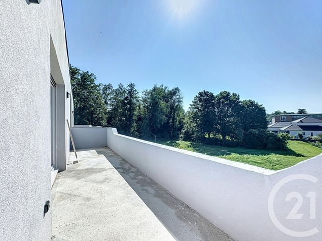 Appartement F3 à louer - 3 pièces - 82.0 m2 - AUDINCOURT - 25 - FRANCHE-COMTE - Century 21 Les Portes De L'Est
