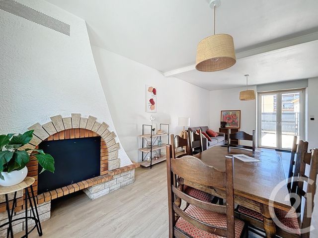 Appartement F4 à louer - 4 pièces - 88.06 m2 - BELFORT - 90 - FRANCHE-COMTE - Century 21 Les Portes De L'Est