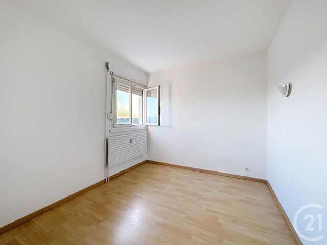 Appartement F2 à vendre - 2 pièces - 41.67 m2 - MONTBELIARD - 25 - FRANCHE-COMTE - Century 21 Les Portes De L'Est