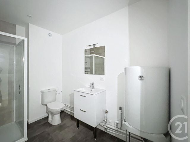 Appartement F2 à louer - 2 pièces - 40.4 m2 - BEAUCOURT - 90 - FRANCHE-COMTE - Century 21 Les Portes De L'Est