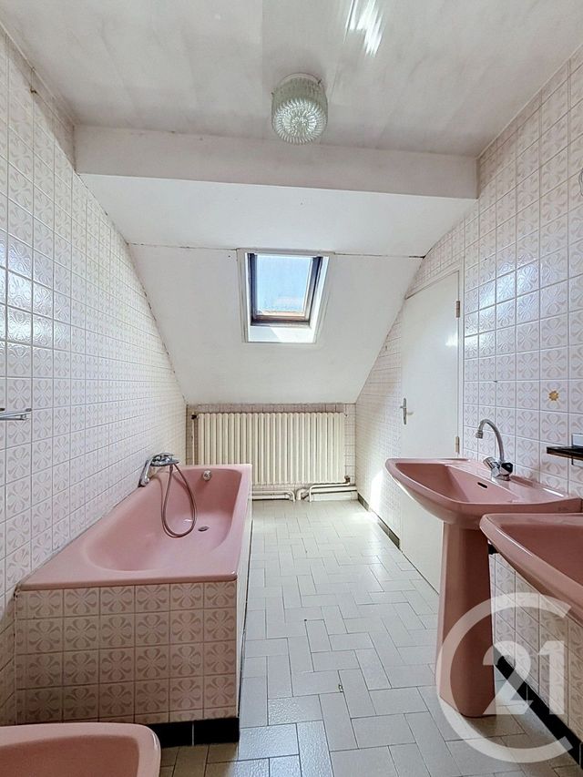 maison à vendre - 6 pièces - 141.5 m2 - EXINCOURT - 25 - FRANCHE-COMTE - Century 21 Les Portes De L'Est