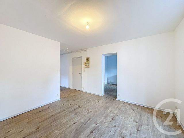 Appartement F2 à louer - 2 pièces - 43.78 m2 - DELLE - 90 - FRANCHE-COMTE - Century 21 Les Portes De L'Est