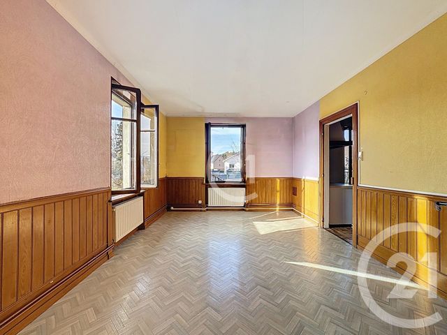 Appartement T4 à vendre - 4 pièces - 86.9 m2 - VALENTIGNEY - 25 - FRANCHE-COMTE - Century 21 Les Portes De L'Est