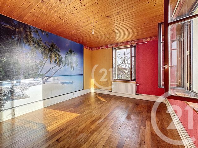 Appartement T4 à vendre - 4 pièces - 86.9 m2 - VALENTIGNEY - 25 - FRANCHE-COMTE - Century 21 Les Portes De L'Est