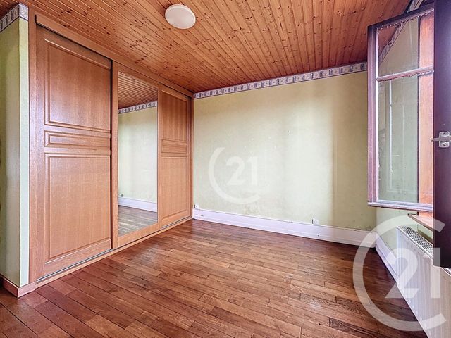 Appartement T4 à vendre - 4 pièces - 86.9 m2 - VALENTIGNEY - 25 - FRANCHE-COMTE - Century 21 Les Portes De L'Est