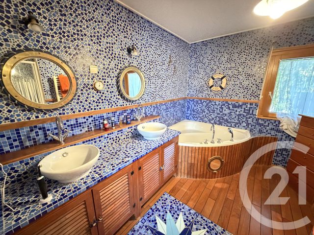 maison à vendre - 7 pièces - 160.0 m2 - AUDINCOURT - 25 - FRANCHE-COMTE - Century 21 Les Portes De L'Est